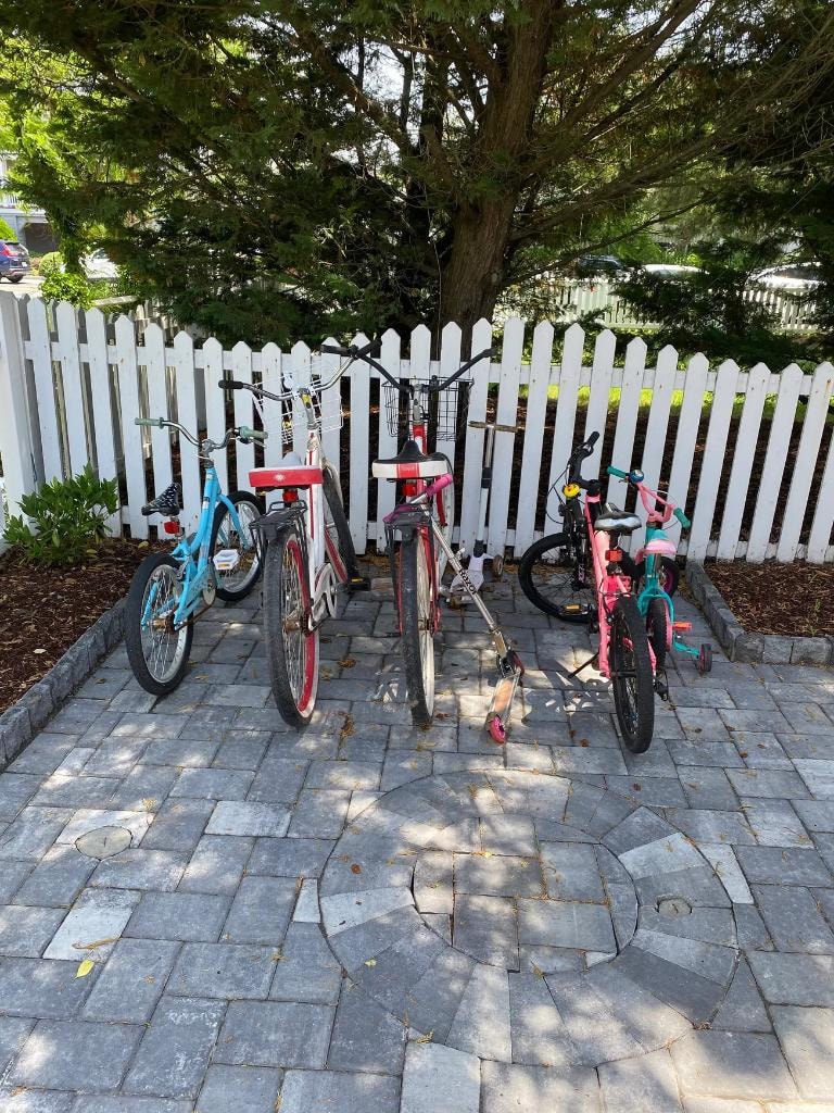 Bikes on the patio at 203 Parkwood